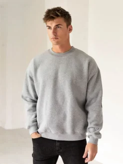 Idris Oversized Jumper*Blakely Clothing Store