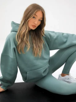 Isabel Oversized Hoodie*Blakely Clothing Online