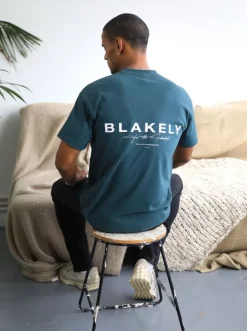 Signature Relaxed T-Shirt*Blakely Clothing Online