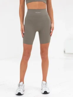Ultimate Active Shorts*Blakely Clothing Best