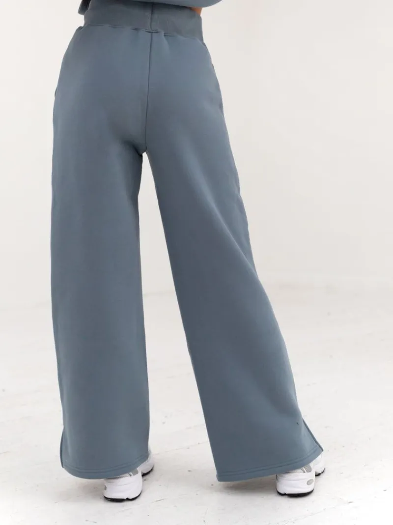 Varsity Wide Leg Sweatpants*Blakely Clothing Shop
